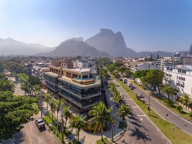 Cobertura / Penthouse com 930m² 5 quartos e 9 banheiros, à venda, no bairro Barra da Tijuca em Rio de Janeiro