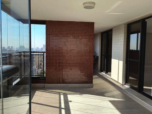 Cobertura / Penthouse com 460m² 4 quartos e 5 banheiros, à venda, no bairro Vila Mariana em São Paulo