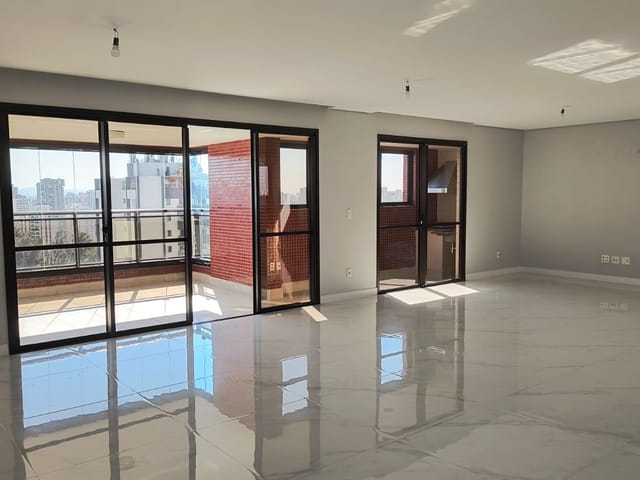 Cobertura / Penthouse com 460m² 4 quartos e 5 banheiros, à venda, no bairro Vila Mariana em São Paulo