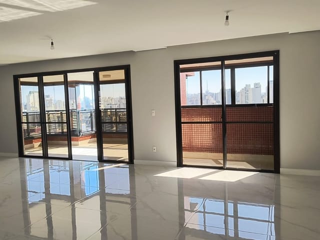 Cobertura / Penthouse com 460m² 4 quartos e 5 banheiros, à venda, no bairro Vila Mariana em São Paulo