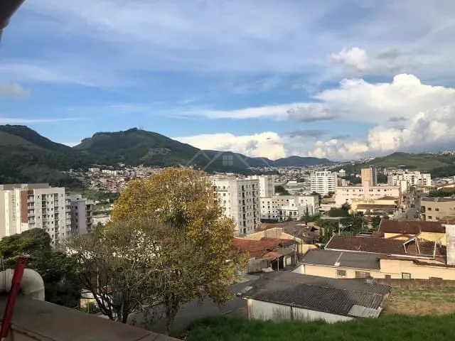 Cobertura / Penthouse com 100m² 3 quartos e 2 banheiros, à venda, no bairro Vila Togni em Poços de Caldas