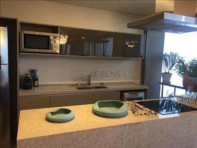 Cobertura / Penthouse 3 quartos e 4 banheiros, à venda, no bairro Pinheiros em São Paulo