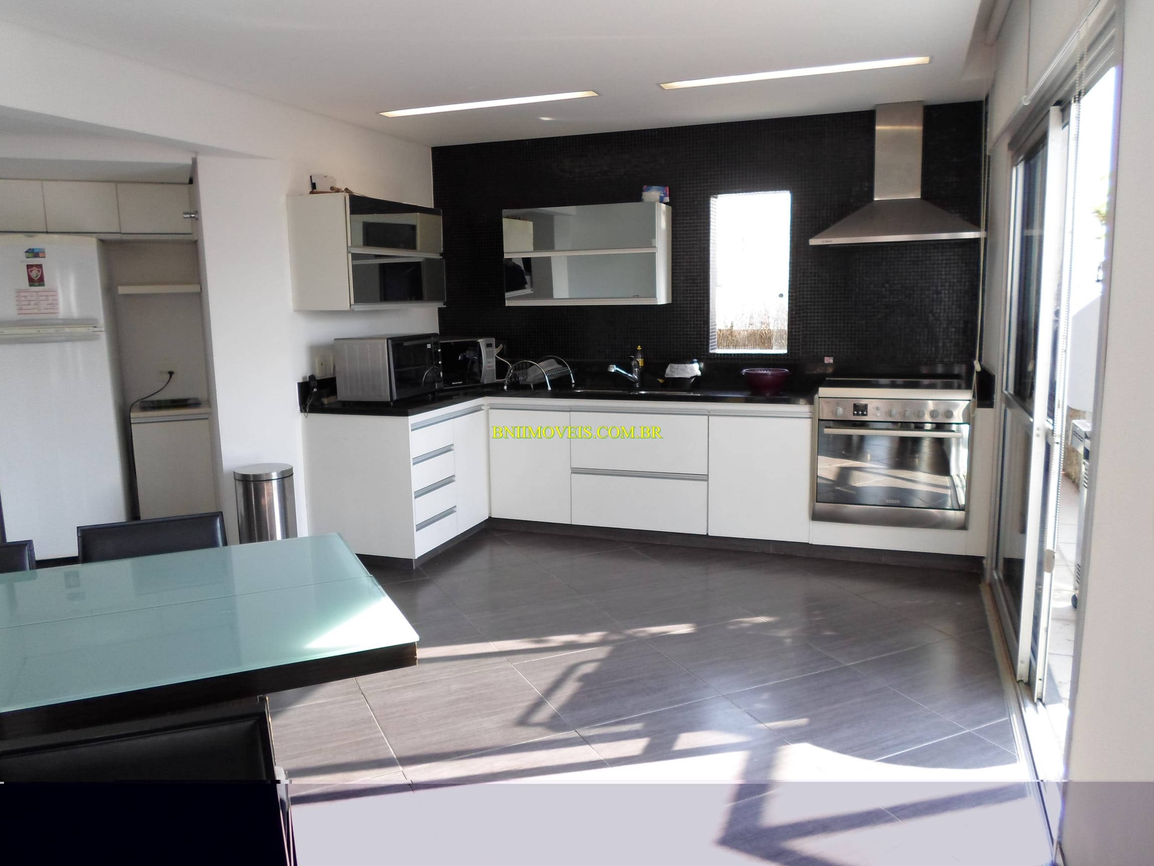 Cobertura à venda com 3 quartos, 290m² - Foto 3