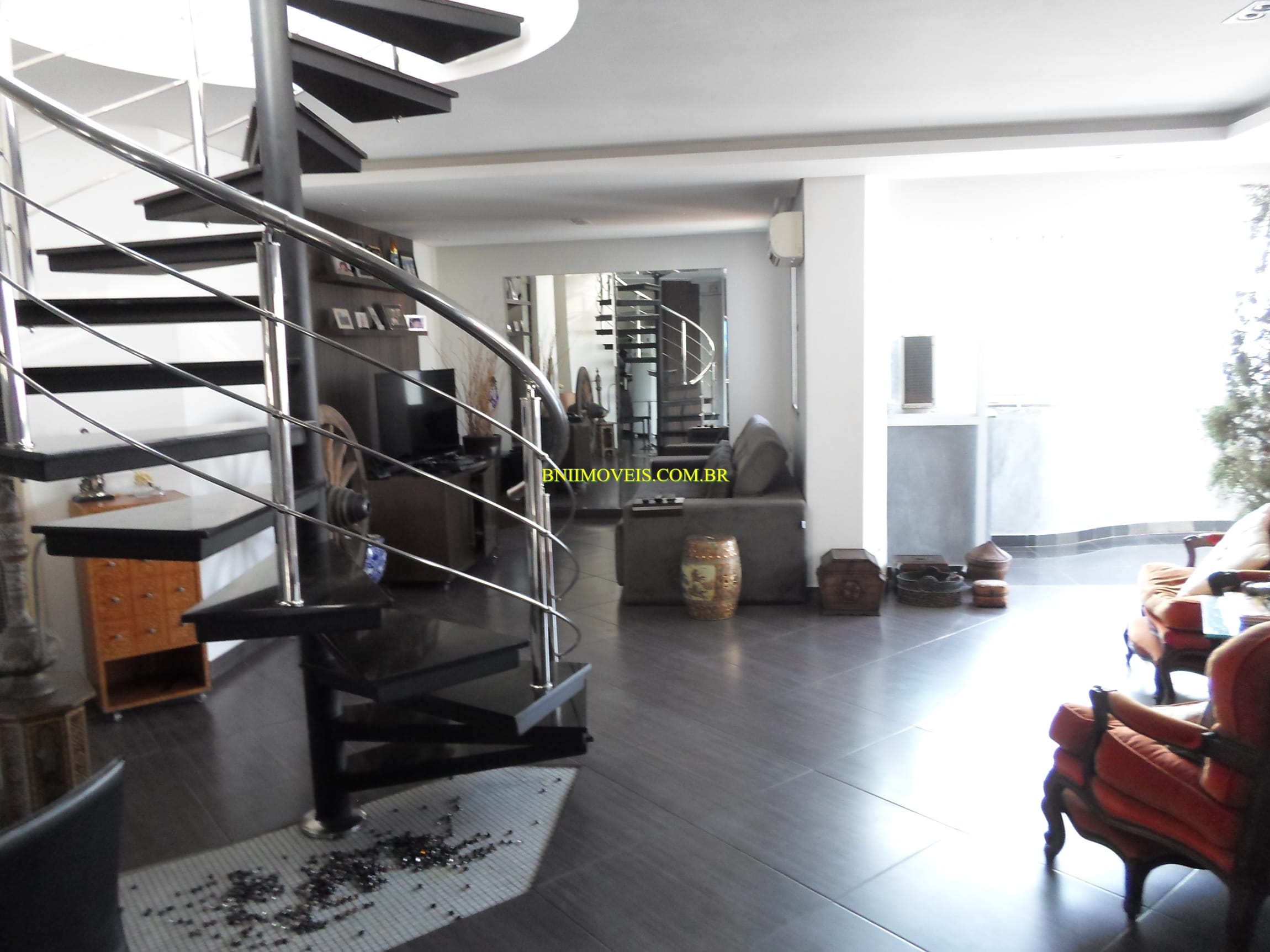 Cobertura à venda com 3 quartos, 290m² - Foto 2