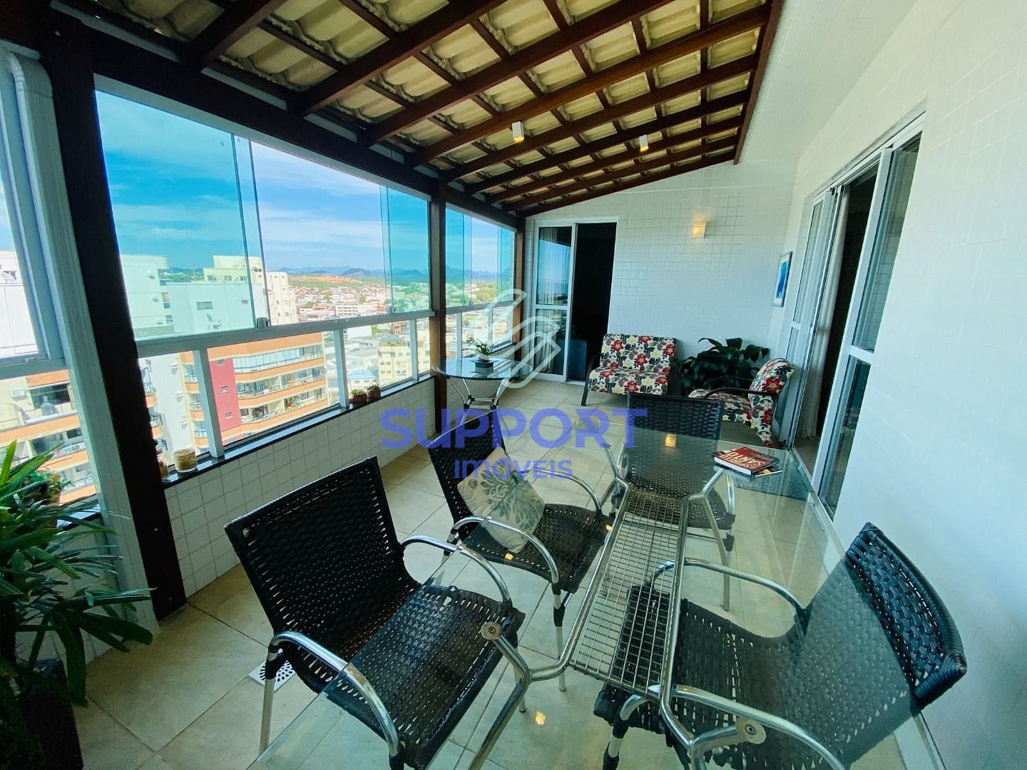 Cobertura à venda com 4 quartos, 220m² - Foto 8