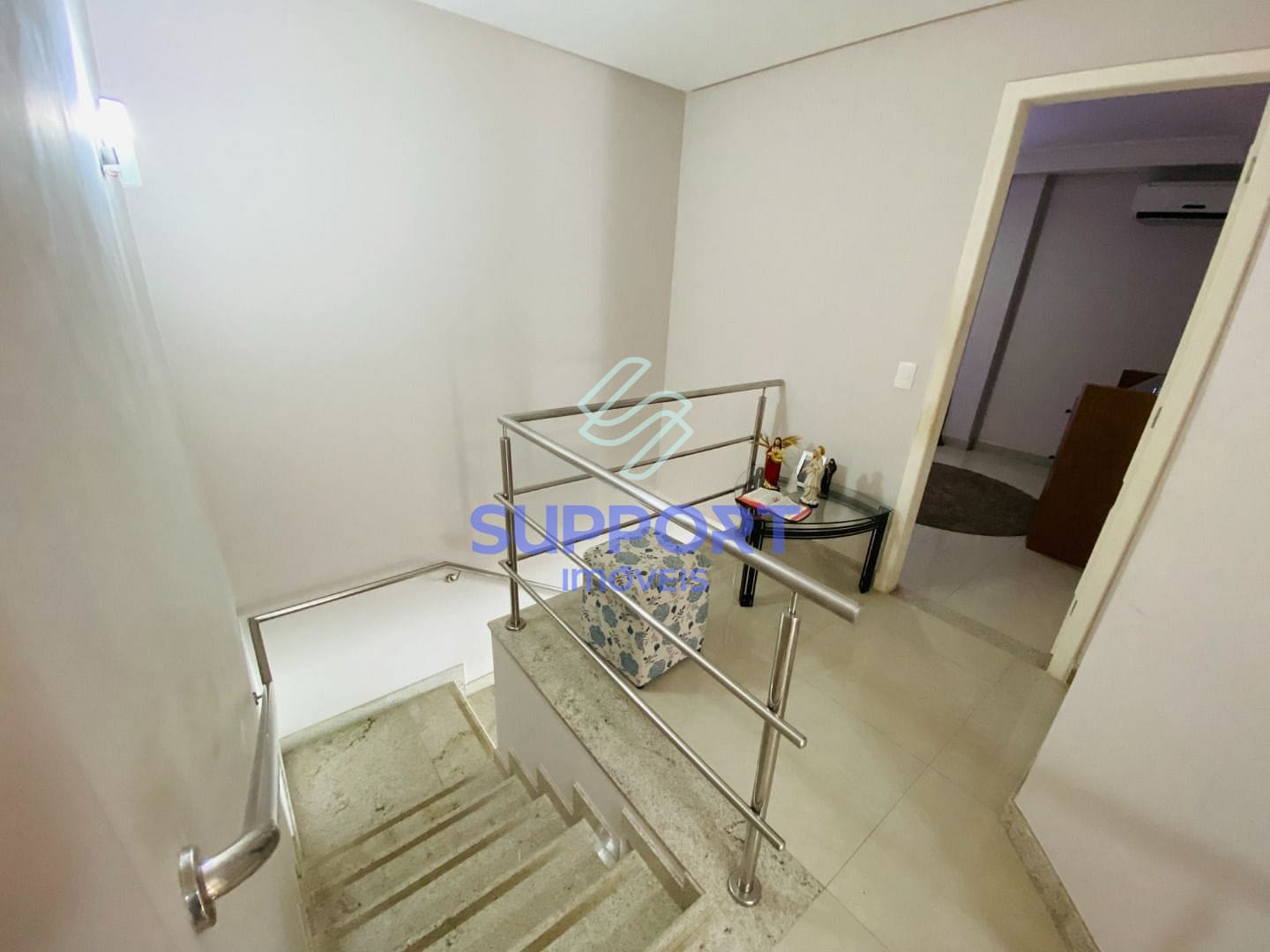 Cobertura à venda com 4 quartos, 220m² - Foto 17