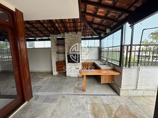 Cobertura / Penthouse com 420m² 5 quartos e 3 banheiros, à venda, no bairro Barra da Tijuca em Rio de Janeiro