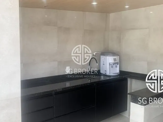 Cobertura / Penthouse com 400m² 5 quartos e 4 banheiros, à venda, no bairro Barra da Tijuca em Rio de Janeiro