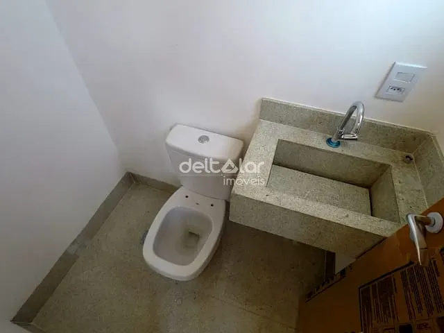 Cobertura / Penthouse com 270m² 4 quartos e 3 banheiros, à venda, no bairro Itapoã em Belo Horizonte