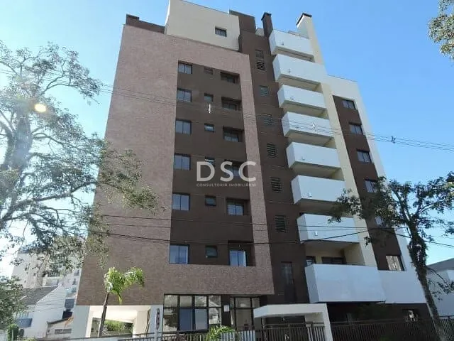 Cobertura / Penthouse 3 quartos e 3 banheiros, à venda, no bairro Cristo Rei em Curitiba