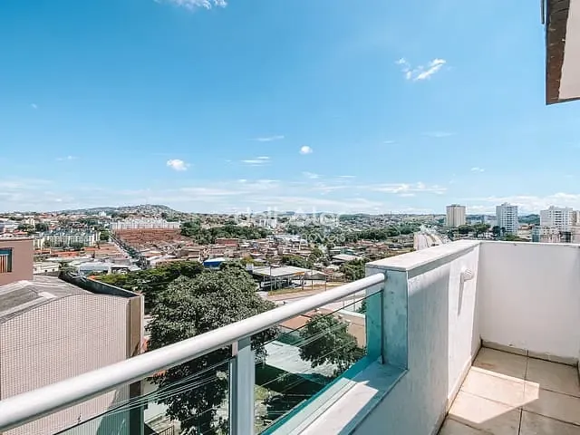 Cobertura / Penthouse com 173m² 4 quartos e 1 banheiro, à venda, no bairro Planalto em Belo Horizonte
