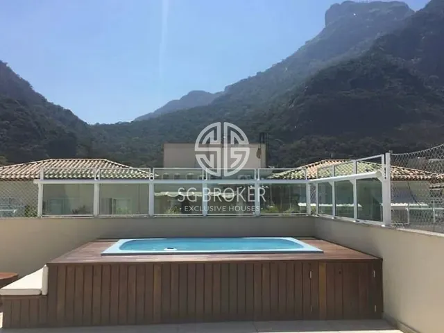 Cobertura / Penthouse com 225m² 2 quartos e 3 banheiros, à venda, no bairro Barra da Tijuca em Rio de Janeiro