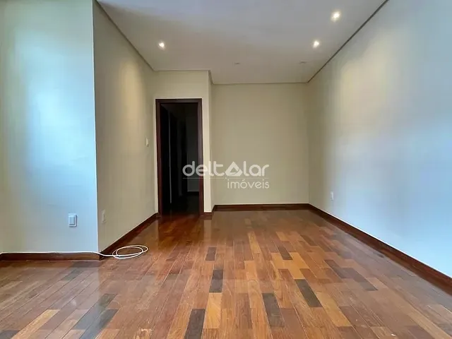 Cobertura / Penthouse com 140m² 4 quartos e 3 banheiros, à venda, no bairro Prado em Belo Horizonte