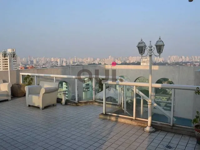 Cobertura / Penthouse 4 quartos e 6 banheiros, à venda, no bairro Moema em São Paulo