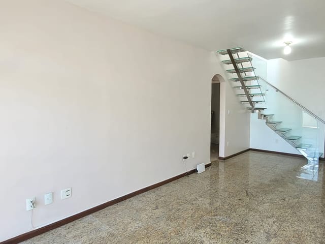 Cobertura / Penthouse 3 quartos e 3 banheiros, à venda, no bairro Vila Nova em Cabo Frio