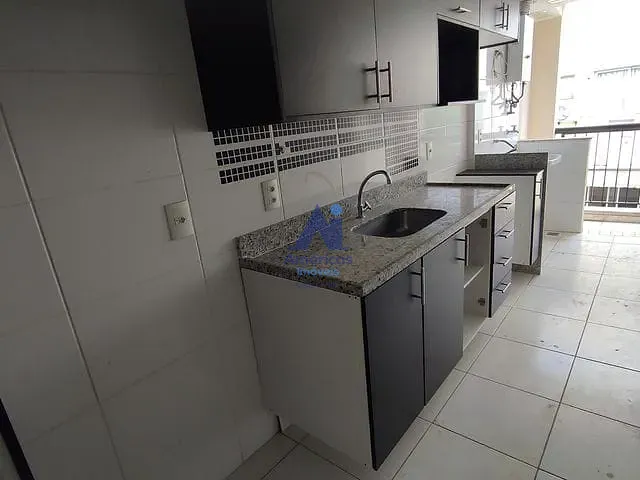 Cobertura / Penthouse com 170m² 3 quartos e 2 banheiros, para alugar, no bairro Anil em Rio de Janeiro
