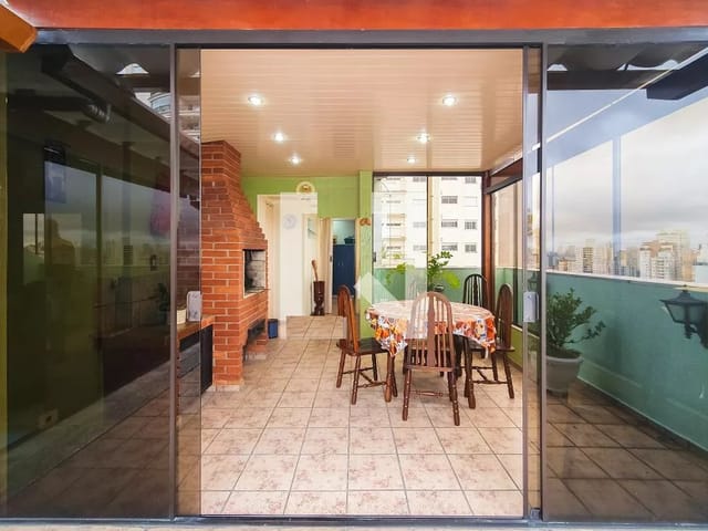 Cobertura / Penthouse com 200m² 4 quartos e 2 banheiros, à venda, no bairro Vila Gumercindo em São Paulo