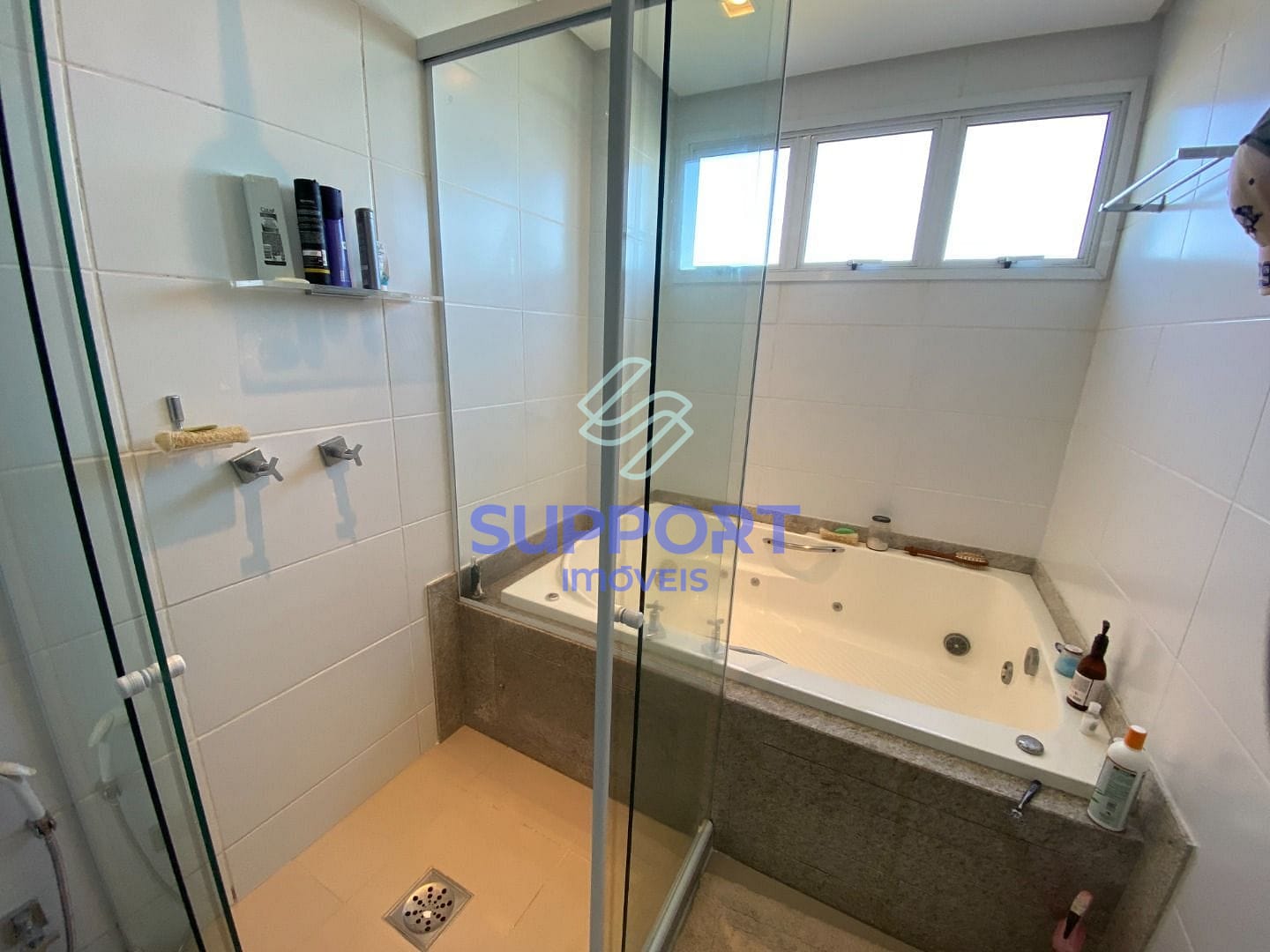 Cobertura à venda com 4 quartos, 242m² - Foto 31