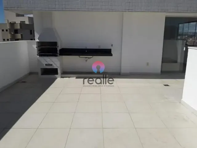 Cobertura / Penthouse com 150m² 4 quartos e 3 banheiros, à venda, no bairro Cabral em Contagem