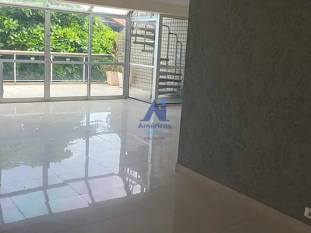 Cobertura / Penthouse com 330m² 3 quartos e 3 banheiros, à venda, no bairro Recreio dos Bandeirantes em Rio de Janeiro
