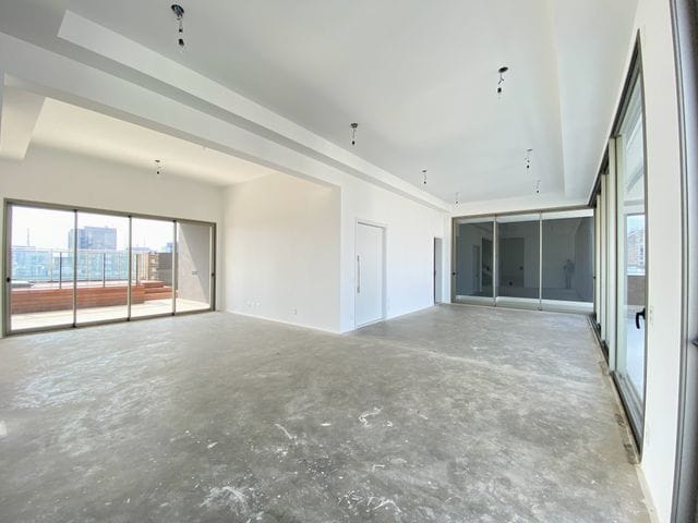 Foto do Cobertura / Penthouse - Cobertura no Jardim Paulista ao lado da estação Trianon Masp do metrô com 4 suítes, 5 vagas de garagem, área gourmet com churrasqueira e hidromassagem | Vista Livre