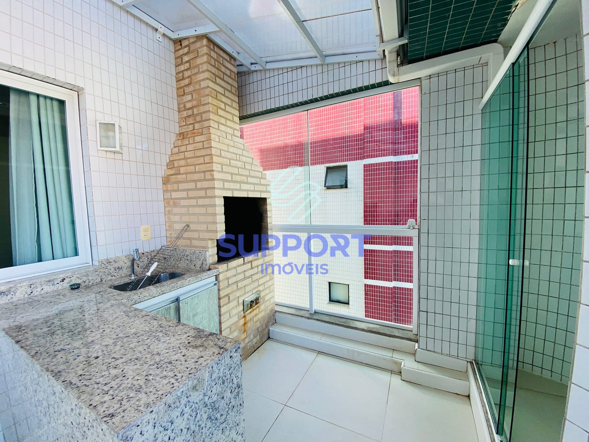 Cobertura à venda com 4 quartos, 220m² - Foto 9