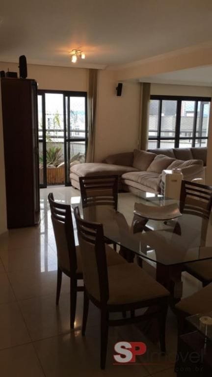 Cobertura / Penthouse com 210m² 4 quartos e 3 banheiros, à venda, no bairro Vila Regente Feijó em São Paulo