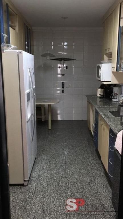 Cobertura / Penthouse com 210m² 4 quartos e 3 banheiros, à venda, no bairro Vila Regente Feijó em São Paulo