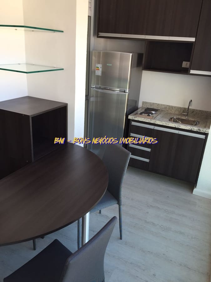 Cobertura à venda com 2 quartos, 90m² - Foto 4