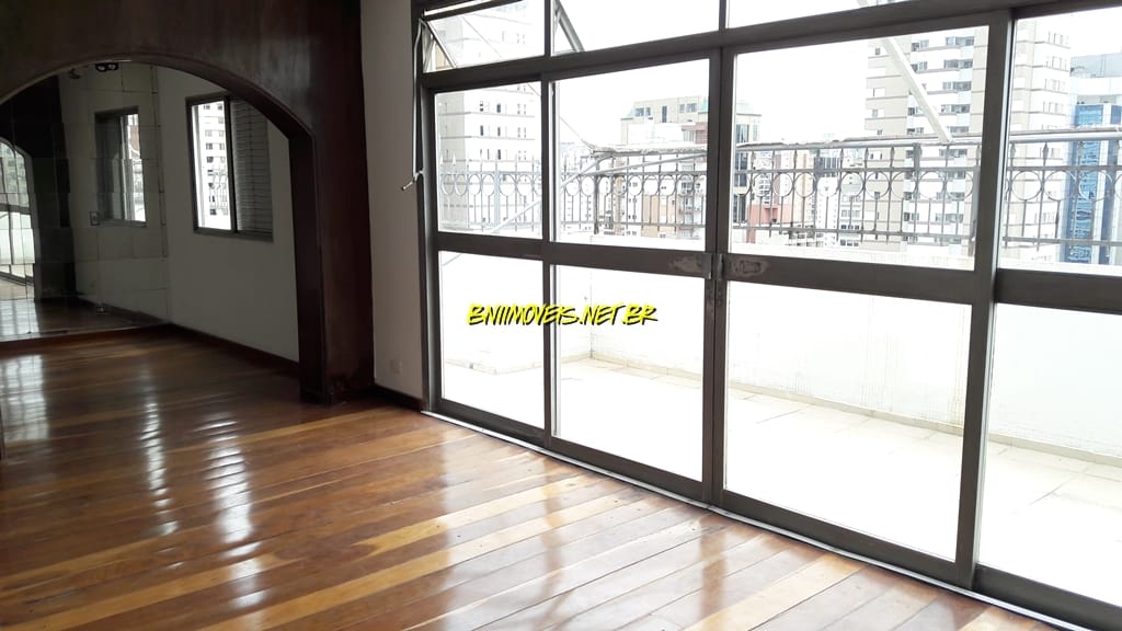 Cobertura à venda e aluguel com 3 quartos, 190m² - Foto 1