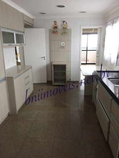 Cobertura à venda com 4 quartos, 350m² - Foto 3