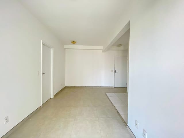 Foto do Cobertura / Penthouse - Cobertura na Barra Funda com 1 quarto, 1 vaga de garagem, churrasqueira e ofurô na área externa, pronto pra morar no 18°andar. | Vista Livre