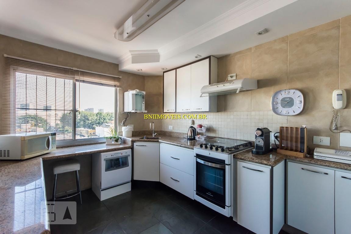 Cobertura à venda com 1 quarto, 200m² - Foto 9