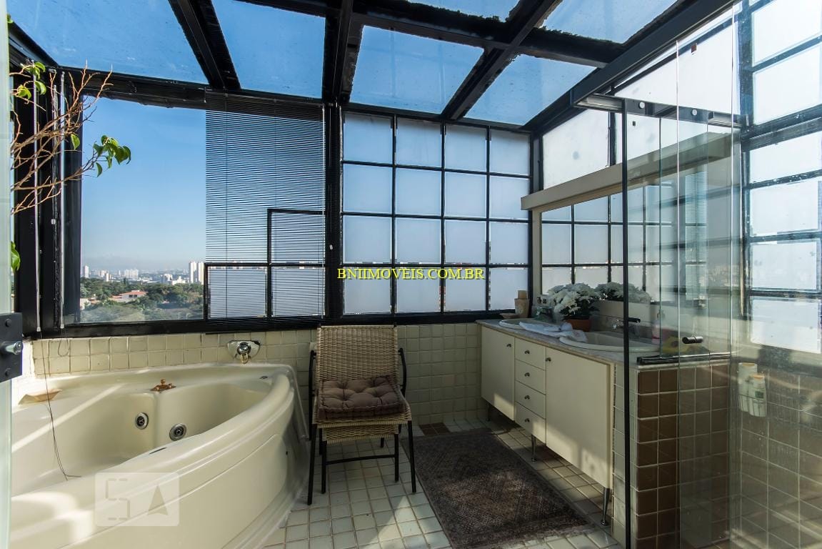 Cobertura à venda com 1 quarto, 200m² - Foto 12