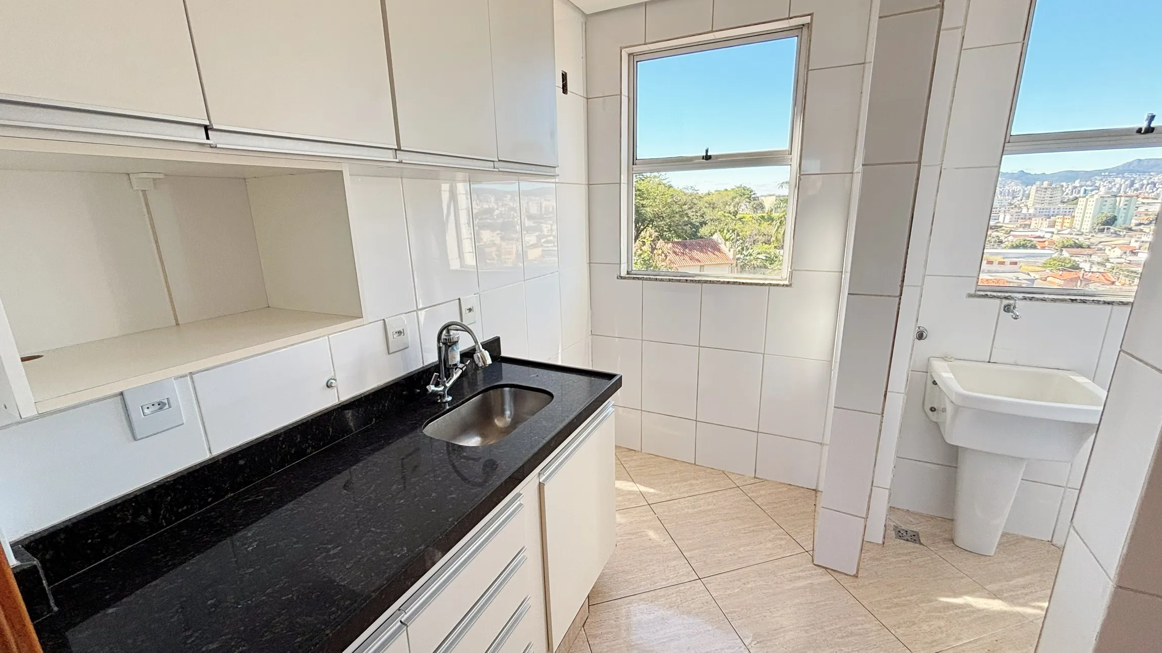 Cobertura para alugar com 3 quartos, suíte e 2 vagas no Bairro Padre Eustáquio em Belo Horizonte/MG