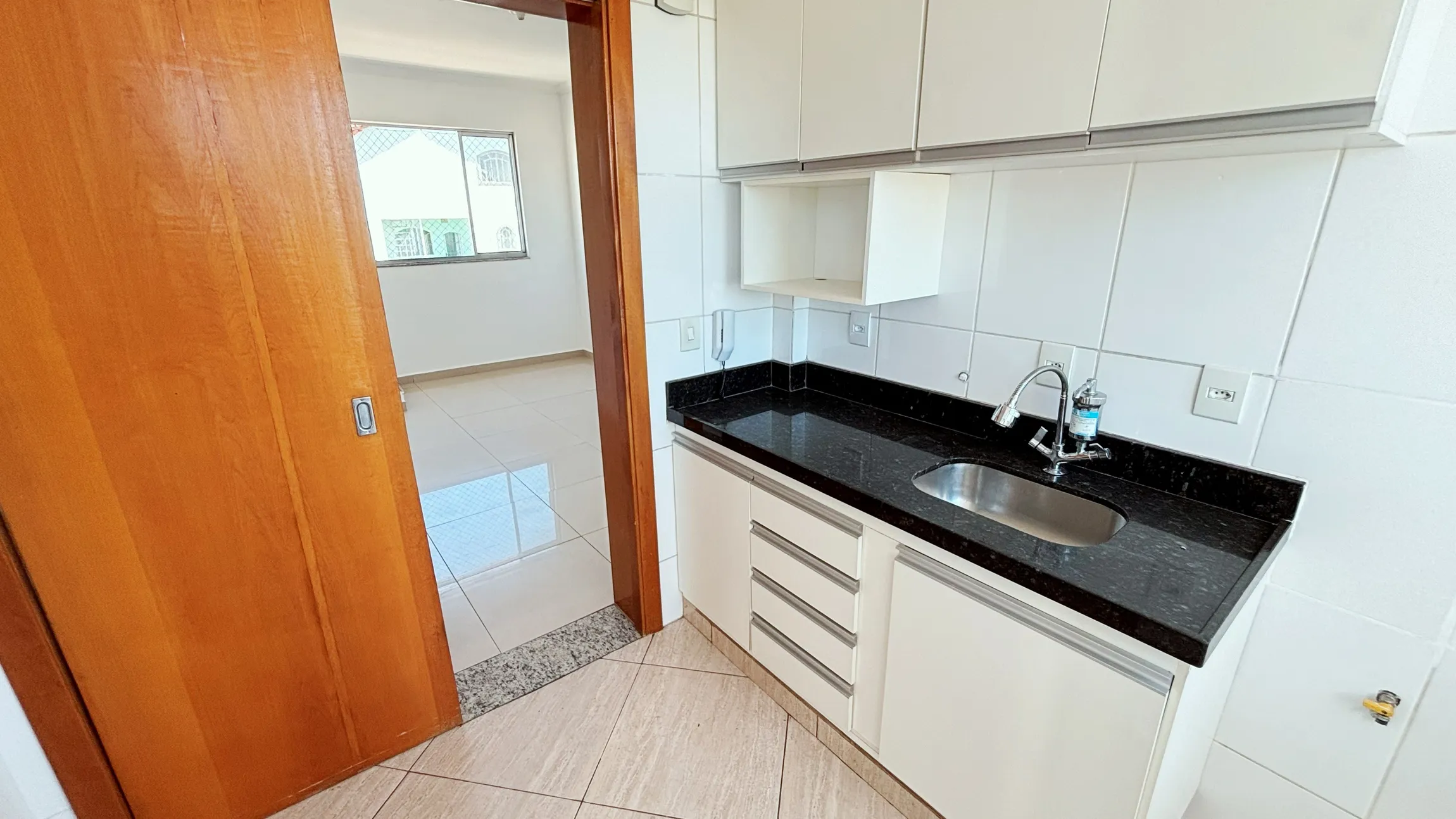 Cobertura para alugar com 3 quartos, suíte e 2 vagas no Bairro Padre Eustáquio em Belo Horizonte/MG