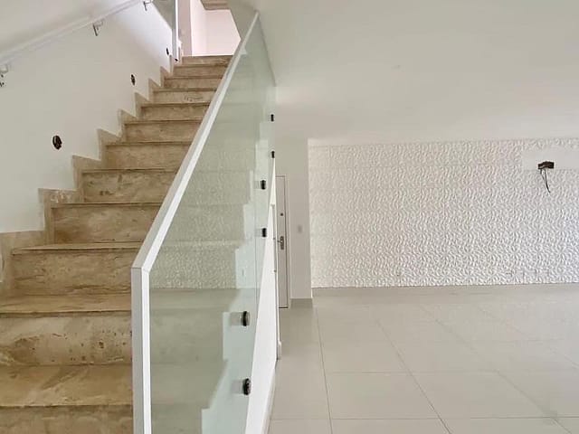 Cobertura / Penthouse com 330m² 4 quartos e 6 banheiros, à venda, no bairro Boqueirão em Santos