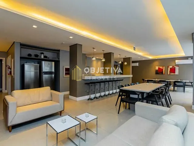 Cobertura / Penthouse 3 quartos e 2 banheiros, à venda, no bairro Menino Deus em Porto Alegre