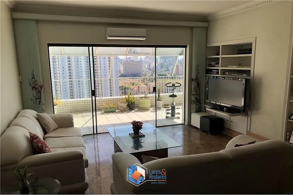Cobertura, 3 quartos, 270 m² - Foto 1