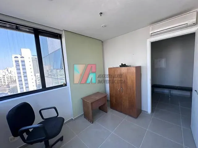 Conjunto comercial para alugar, no bairro Liberdade em São Paulo