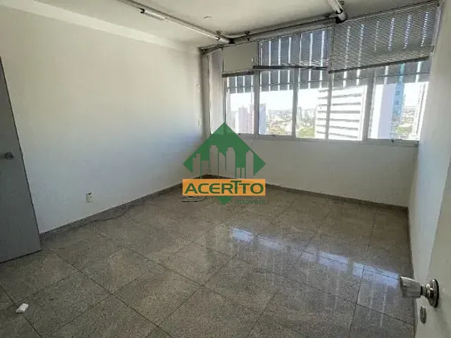 Conjunto comercial com 185m², à venda ou para alugar, no bairro Centro em Araçatuba