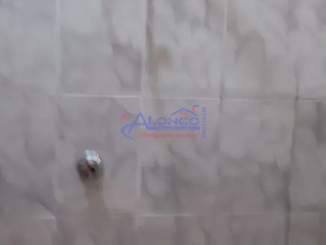 Ponto com 210m², para alugar, no bairro Jardim Califórnia em Jacareí