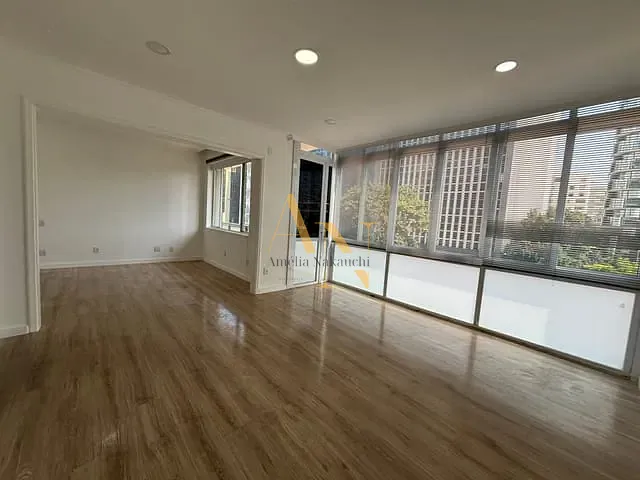 Conjunto comercial à venda, no bairro Bela Vista em São Paulo