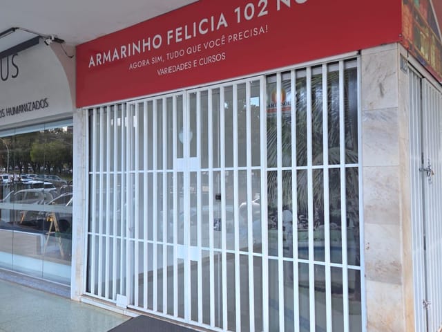 Conjunto comercial à venda ou para alugar, no bairro Asa Norte em Brasília