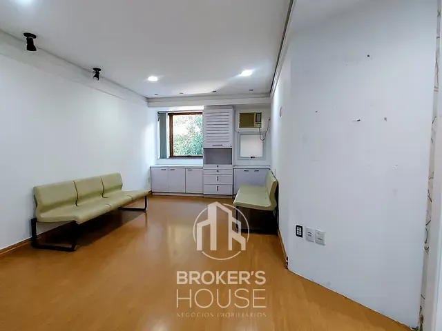 Sala para alugar, no bairro Praia do Canto em Vitória
