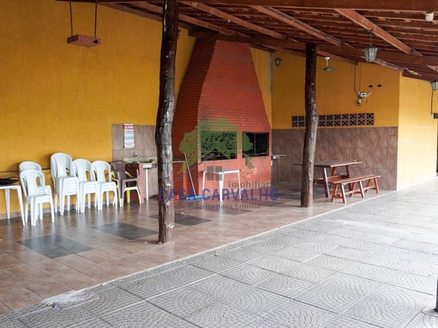 Conjunto comercial à venda, no bairro Centro em Corumbá