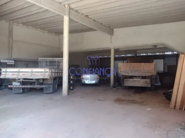 Conjunto comercial à venda, no bairro Guaratiba em Rio de Janeiro
