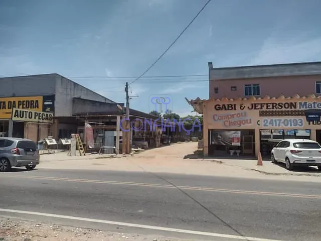 Conjunto comercial à venda, no bairro Guaratiba em Rio de Janeiro