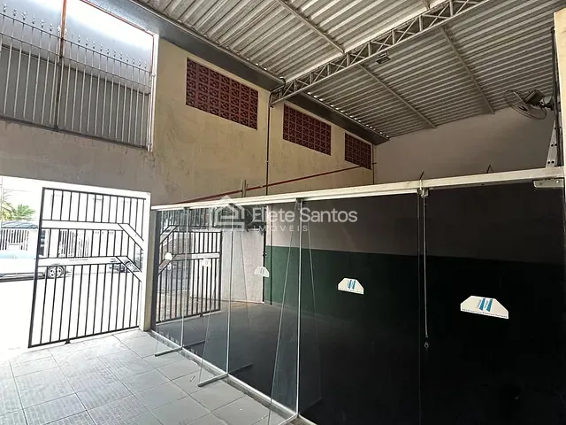 Conjunto comercial com 333m², à venda, no bairro Santa Cruz em Americana