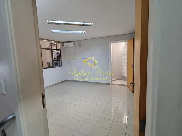Conjunto comercial com 590m², à venda, no bairro Quebec em Londrina